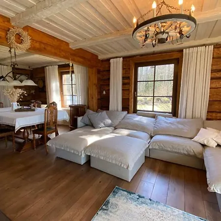 House Ezurgas
